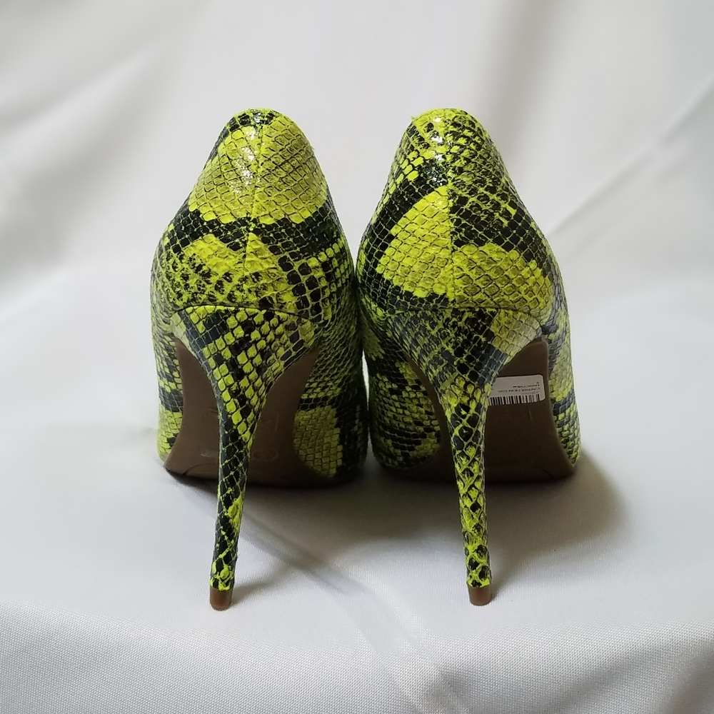 Anne Michelle Green Python Pump Nwob - image 5